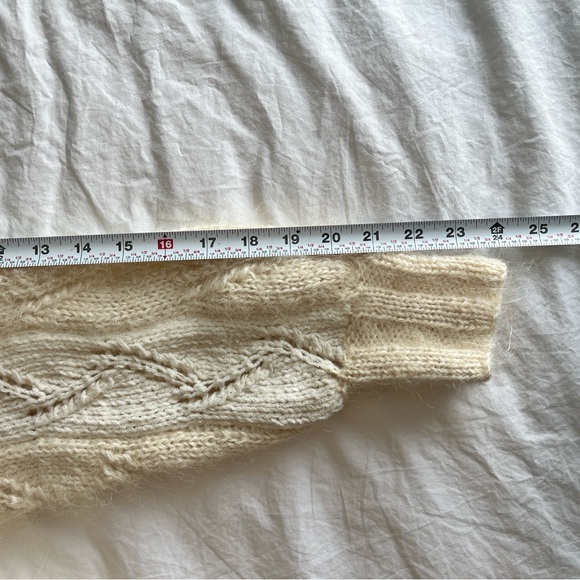 Vintage Evan Picone Cream Cable Knit Cardigan - Picture 8 of 8